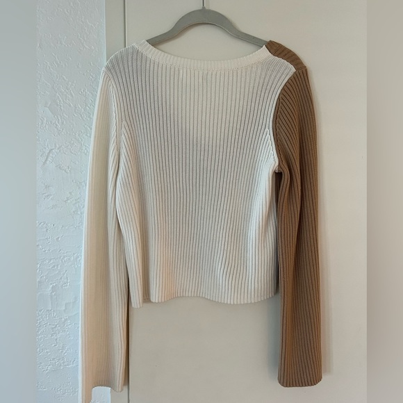 Lovers + Friends tan and white sweater - Picture 4 of 4